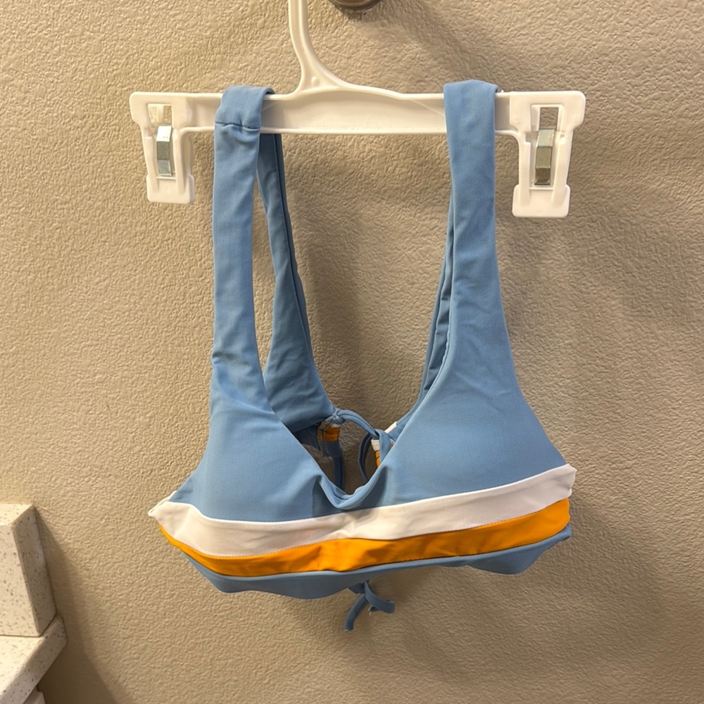 Bikini Top - Picture 2 of 4